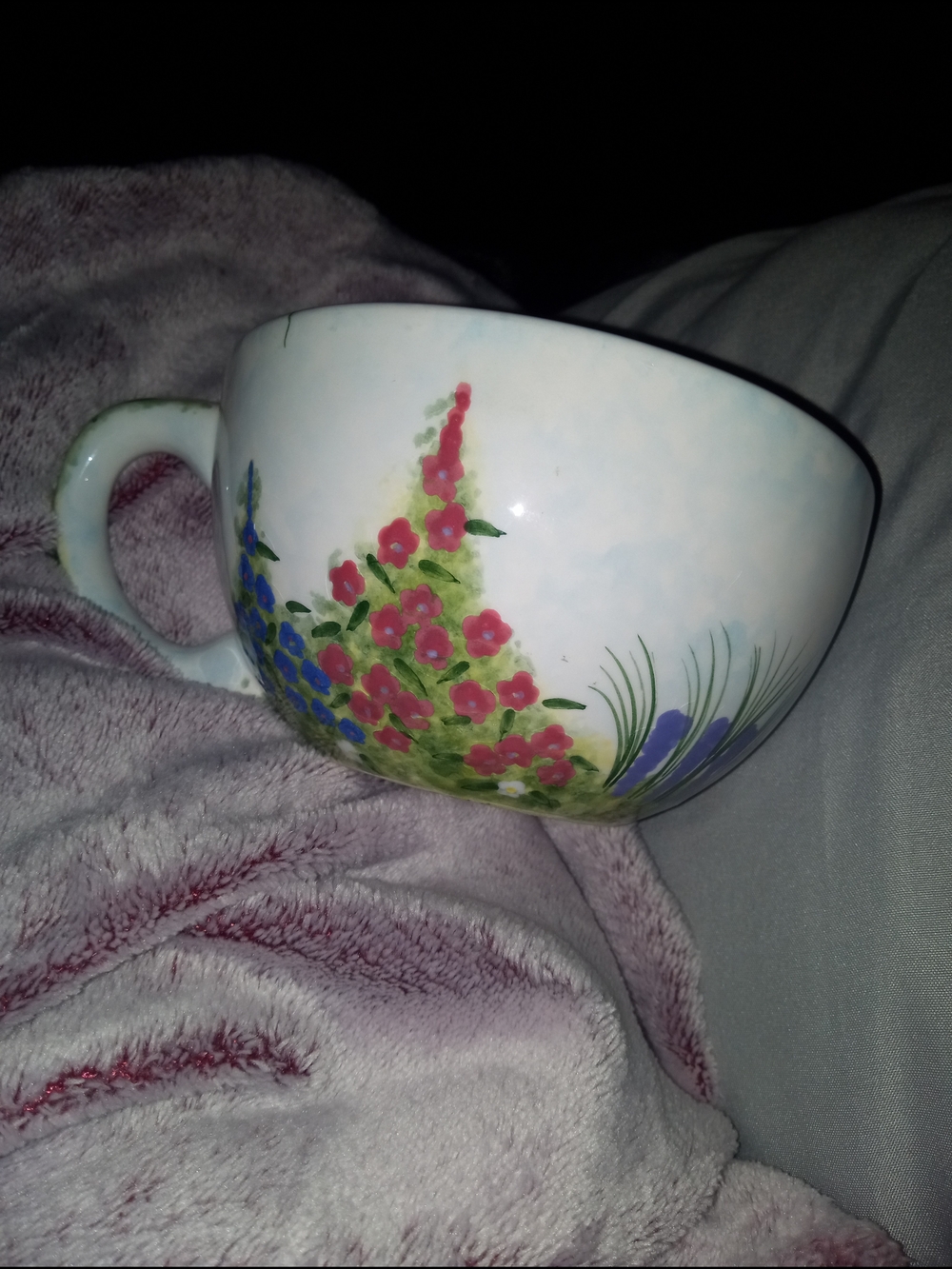 Hand-Painted Floral Ceramic Tea Cup - White with Pink & Blue Flowers